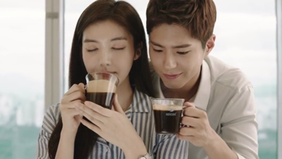 롯데푸드는 2014년 한국네슬레 주식 50%를 인수해 합작법인을 설립했다. 이후 한국 커피 원두 수출량은 400톤가량으로 급감해 회복세를 보이지 않고 있다.  사진=네스카페 TVCF 화면 캡처