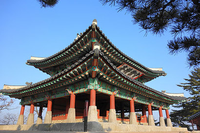남한산성 수어장대는 장수가 지휘와 관측을 할 수 있도록 인조 2년(1624)에 지어졌으며, 함께 지어진 5개의 장대 중 유일하게 남았다. 사진=구완회 제공