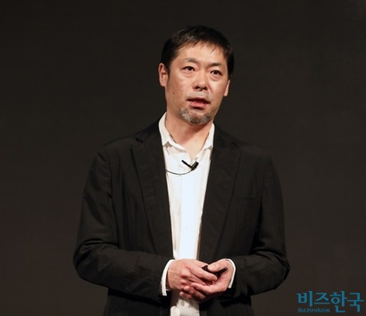 테라오 겐 대표는 일본에 출시한 밥솥 ‘발뮤다 더 고한’은 한국에 출시하지 않을 계획이라고 밝혔다. 사진=박정훈 기자