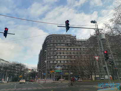 글로벌 도시답게 수많은 외지인들이 유입되는 베를린엔 공사 중인 신축 아파트들이 넘쳐난다. 사진=박진영 제공​
