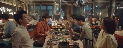 tvN ‘슬기로운 의사생활 시즌 2’에 등장한 하남돼지집. 드라마 방영 후 매출이 20~30% 이상 증가했다. 사진=방송 캡쳐