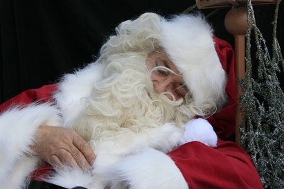 올해는 산타클로스의 선물이라고 하는 ‘산타랠리’는 보기 힘들 것으로 보인다. 시장에서는 산타클로스가 올해 안식년이라서 쉰다는 우스갯소리도 나온다.