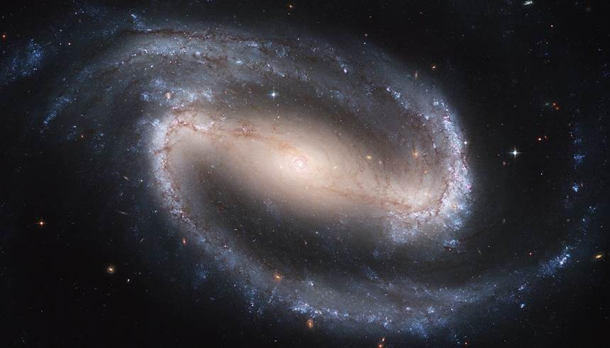 대표적인 막대 나선 은하 NGC 1300. 사진=NASA, ESA, and The Hubble Heritage Team(STScI/AURA)