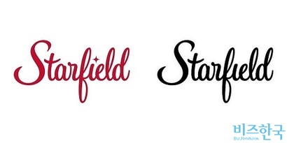 왼쪽 신세계의 스타필드 영문 로고 중 ‘i’ 위에 별이 하나 찍혀있고, 부부가오의 스타필드 영문 로고 중 ‘i’ 위엔 별이 없다.