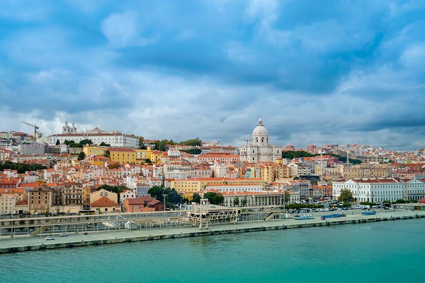 유럽에서 워케이션 하기 가장 좋은 도시로 꼽힌 포르투갈 리스본.