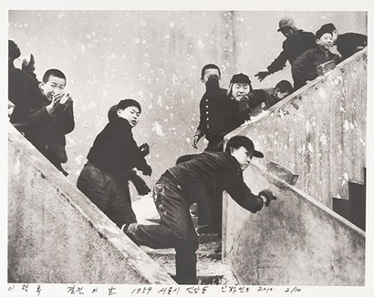 이형록_결전의 날, 19592010, 디지털잉크젯 프린트, 37x48.3cm 서울특별시문화본부 박물관과 소장