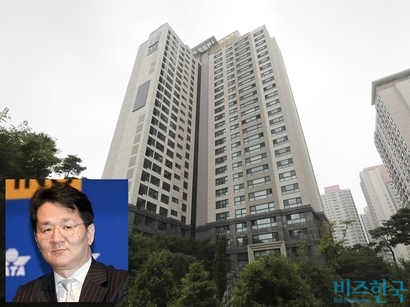 재계 14위 한진그룹 조원태 회장이 2014년에 매입해 10년간 살고 있는 서울 반포동 아파트.  사진=비즈한국DB