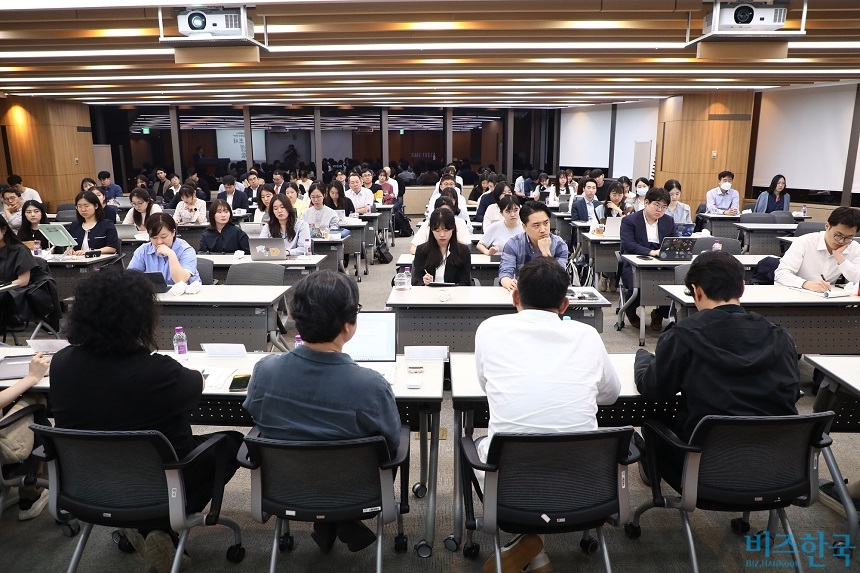 지난 5월 22일 오후 서울 강남구 삼성동 아셈빌타워 법무법인 화우 연수원에서 KELS 음악산업의 법정책적 현안 포럼이 열렸다​ 사진=임준선 기자