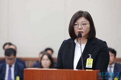 국감장으로 번진 하이브 '직원 과로사' 논란 진실게임 점입가경