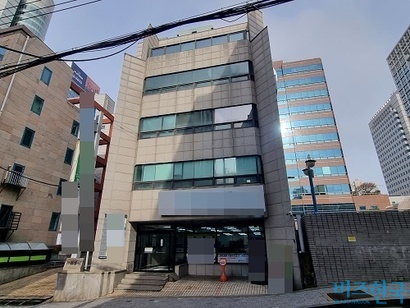 블루코너캐피탈 본사가 위치한 서울시 강남구 대치동 신아빌딩. 사진=박형민 기자